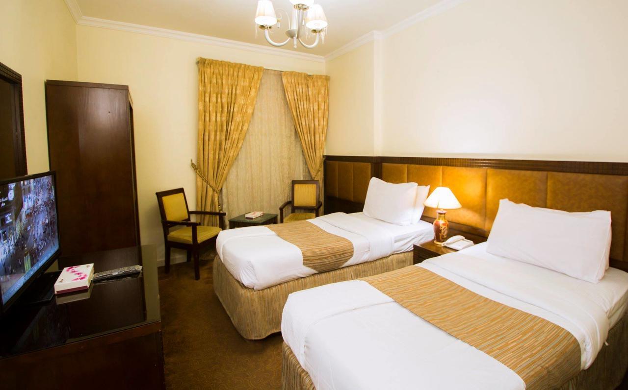 Anwar Al Zahraa Hotel Medina Exterior photo